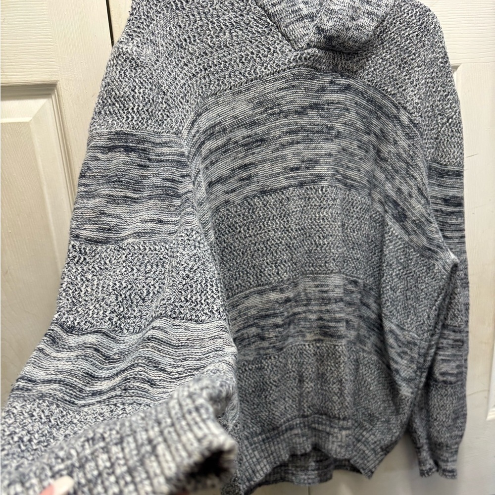Sun and Stone Men's Gray Sweater